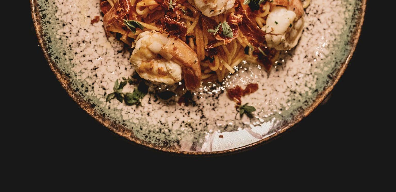 pasta with shrimps on a plate